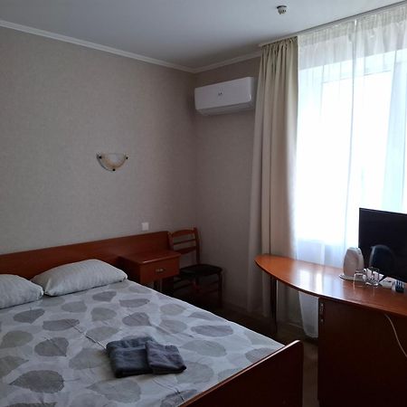 Hotel Duets à Daugavpils Extérieur photo