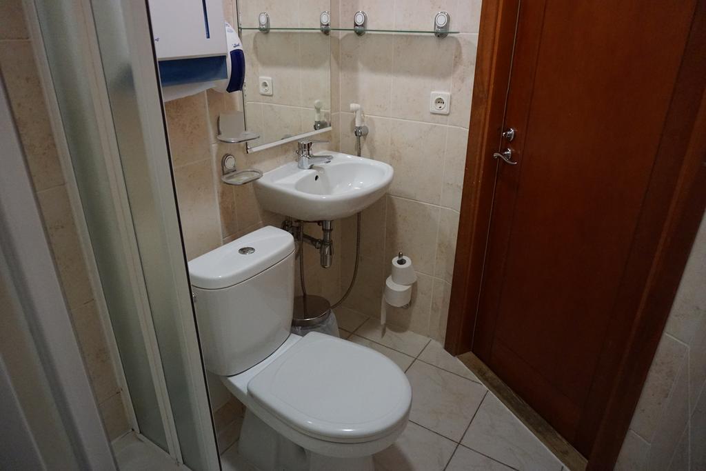 Hotel Duets à Daugavpils Extérieur photo