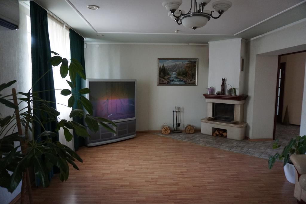Hotel Duets à Daugavpils Extérieur photo